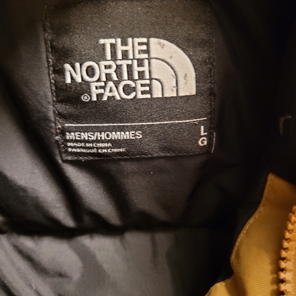 Winter jacket  size large - Picture 4 of 4